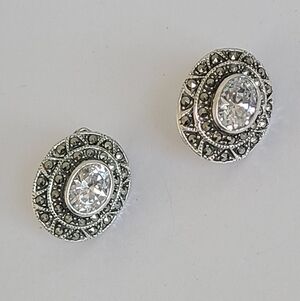 Vintage Boho Sterling Silver Marcasite Crystal Oval Halo Chunky Clip On Earrings
